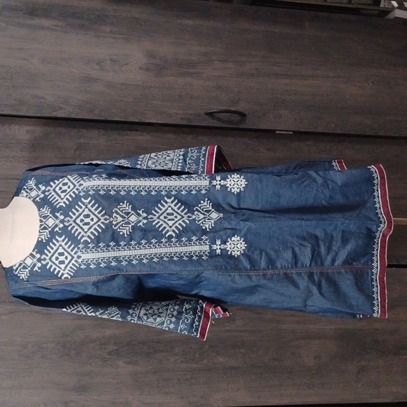 Dada Potta Collection Top - Picture 1 of 4